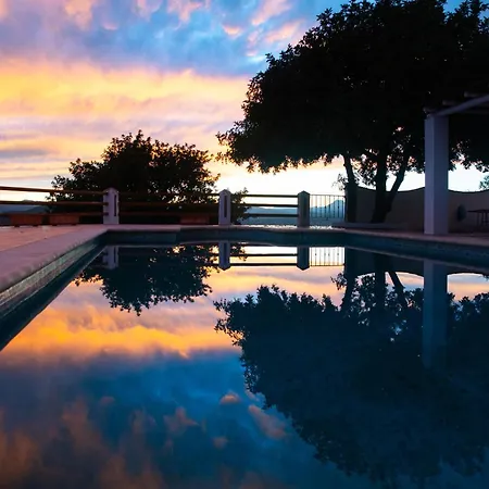 Holiday home Casa Olivia Canillas de Aceituno