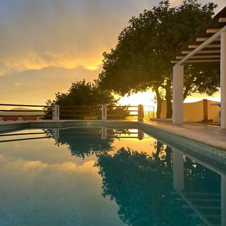 Casa Olivia Holiday home Canillas de Aceituno